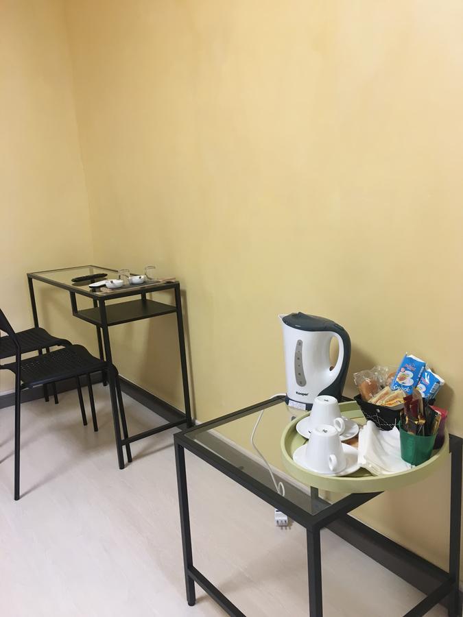 B & B La Guesthouse Poirino Екстериор снимка