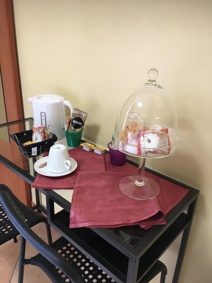 B & B La Guesthouse Poirino Екстериор снимка