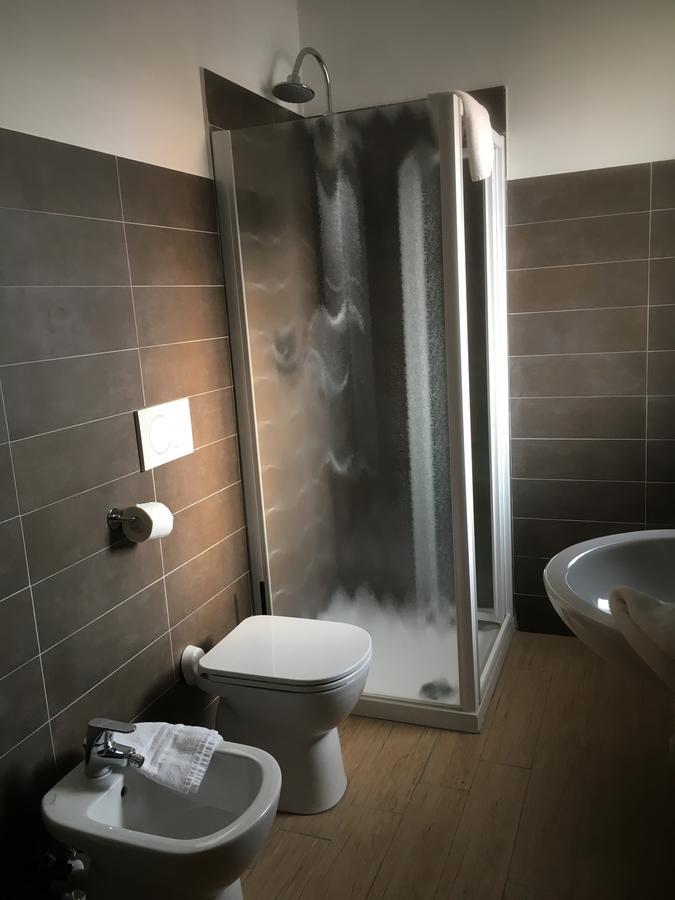 B & B La Guesthouse Poirino Екстериор снимка